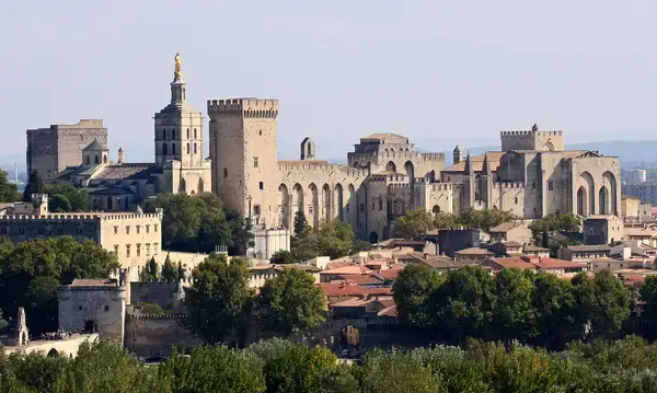 Borne Recharge Pro Installateur borne de recharge Avignon