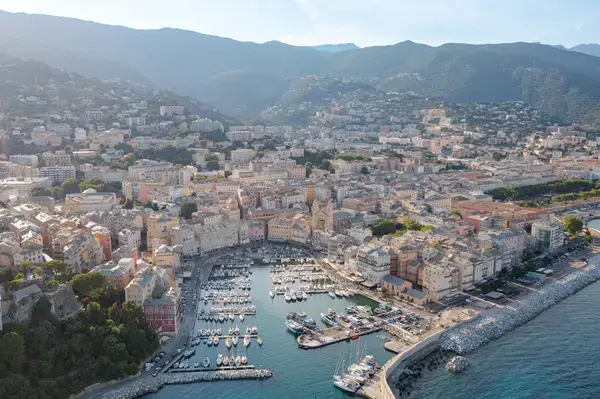 Borne Recharge Pro Installateur borne de recharge Bastia