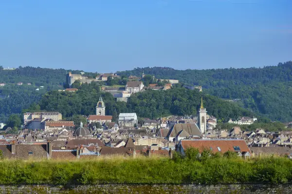 Borne Recharge Pro Installateur borne de recharge Besançon