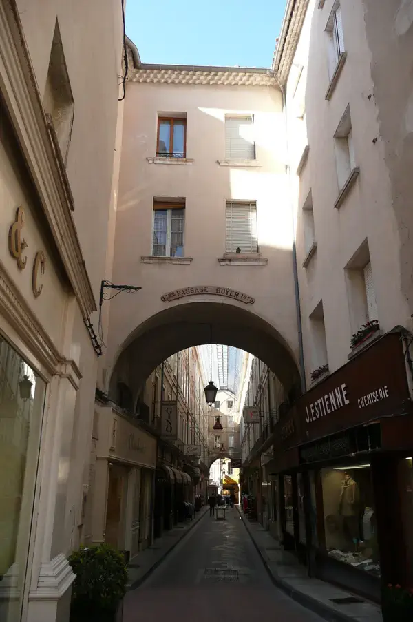 Borne Recharge Pro Installateur borne de recharge Carpentras