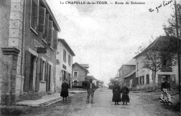 Borne Recharge Pro Installateur borne de recharge La Chapelle-de-la-Tour