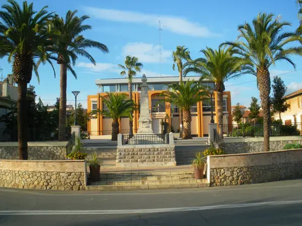Borne Recharge Pro Installateur borne de recharge La Londe-les-Maures