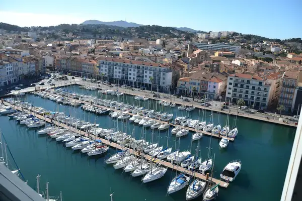 Borne Recharge Pro Installateur borne de recharge La Seyne-sur-Mer