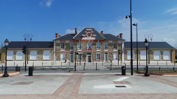 Borne Recharge Pro Installateur borne de recharge Le Coudray-Montceaux