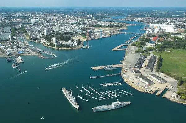 Borne Recharge Pro Installateur borne de recharge Lorient