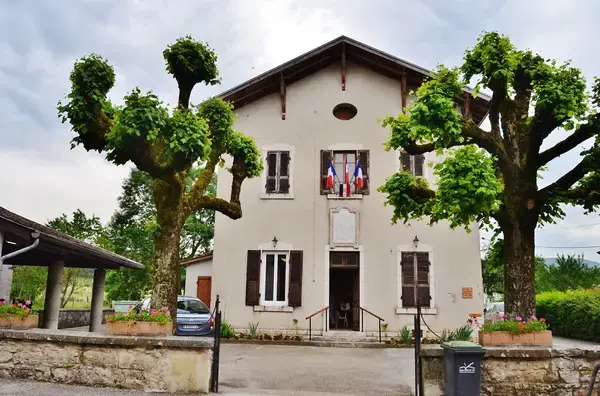 Borne Recharge Pro Installateur borne de recharge Saint-Alban