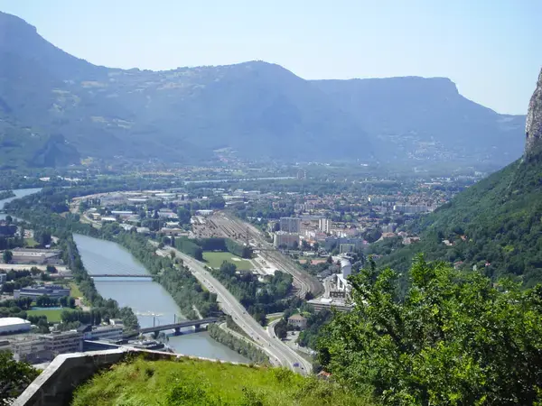 Borne Recharge Pro Installateur borne de recharge Saint-Martin-le-Vinoux