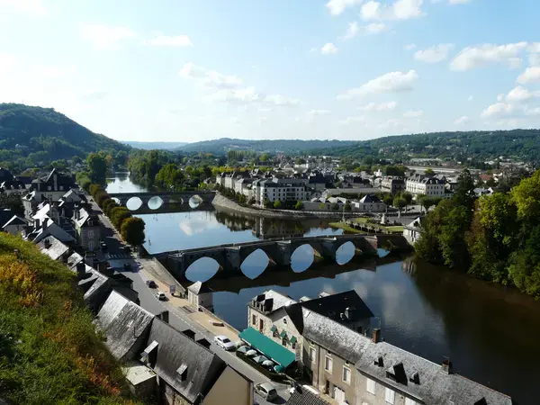 Borne Recharge Pro Installateur borne de recharge Terrasson-Lavilledieu
