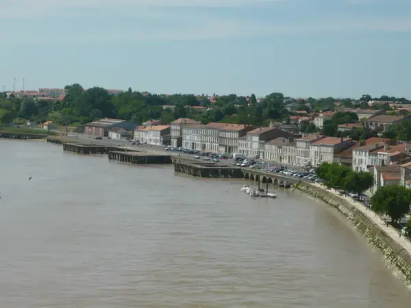 Borne Recharge Pro Installateur borne de recharge Tonnay-Charente